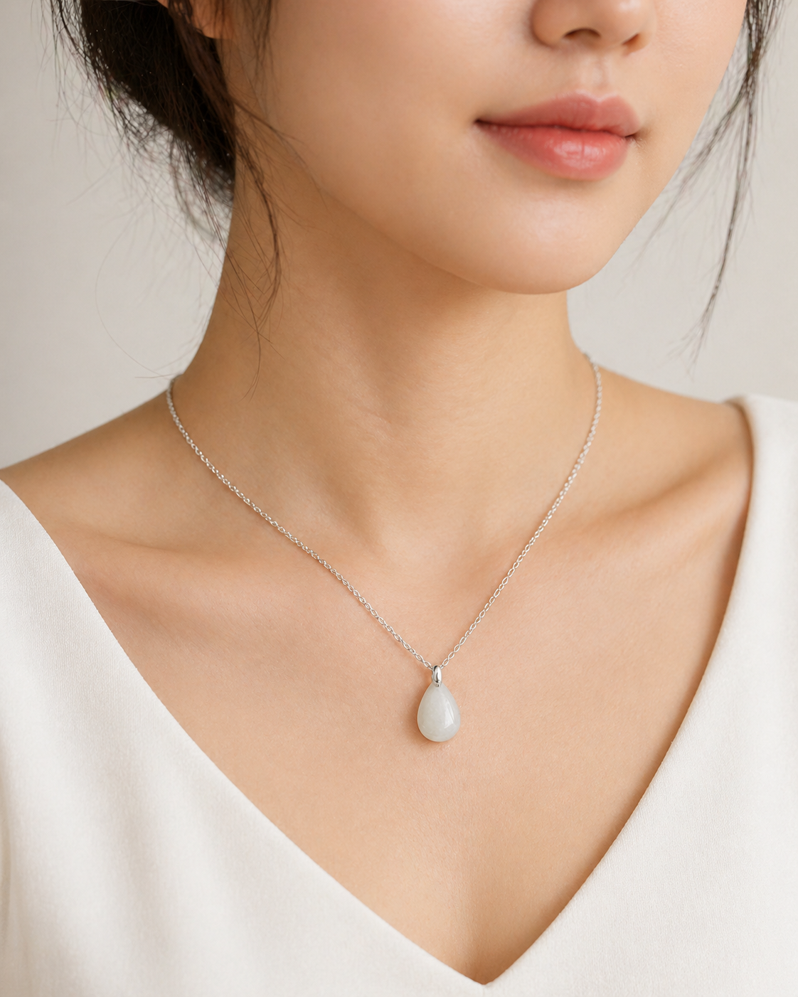 Phồn Vinh Jadeite Pear – Ivory